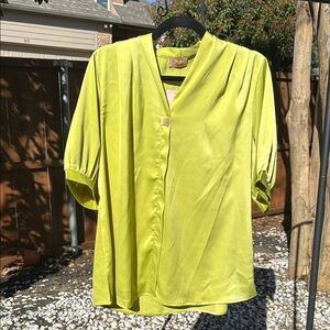Chic Olive Green Women's Top